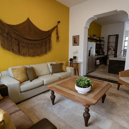Casa Ubicada En El Corazon De Merida, Ac Y Piscina! Bagian luar foto
