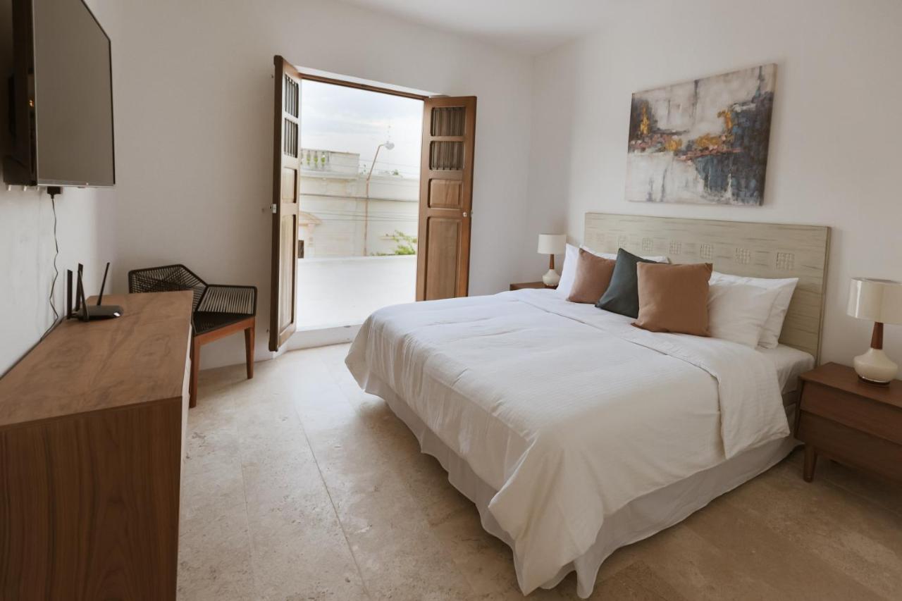 Casa Ubicada En El Corazon De Merida, Ac Y Piscina! Bagian luar foto